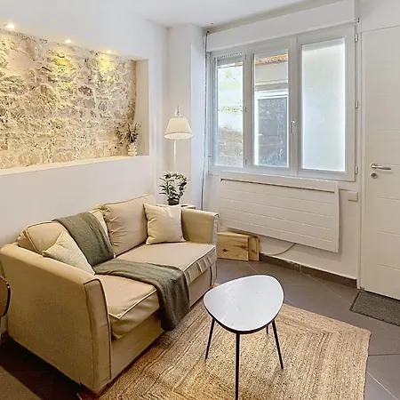 La Cachette Des Remparts Townhouse In Apartamento