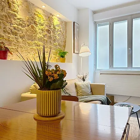 La Cachette Des Remparts Townhouse In Apartamento Blaye